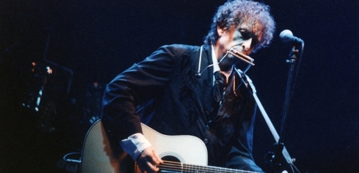 Bob Dylan se na stará kolena vrhl na swing.
