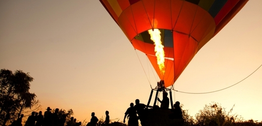 Dvojice balonových letců překonala během svého odvážného letu už druhý rekord (ilustrační foto).