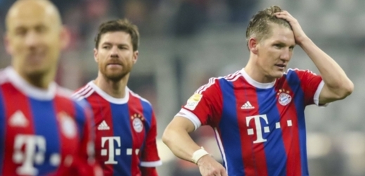 Fotbalisté Bayernu získali ze dvou zápasů pouhý jeden bod.