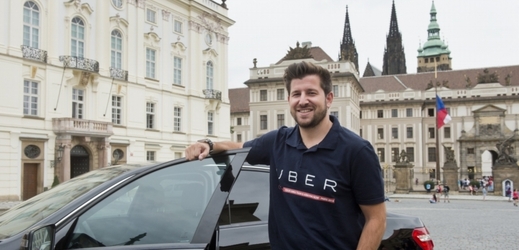 V Česku začala 13. srpna fungovat mobilní aplikace Uber, která zprostředkovává alternativní taxislužbu. Na snímku Patrick Studener odpovědný za expanzi značky v Evropě.