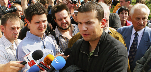 Starosta László Toroczkai v roce 2008 při protivládních protestech.