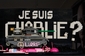 Instalace tanku na počest Charlie Hebdo.
