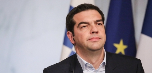 Hrdý Alexis Tsipras. Samozřejmě bez kravaty.