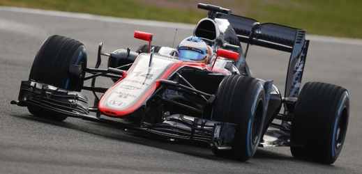 Fernando Alonso bude letos jezdit v McLarenu.