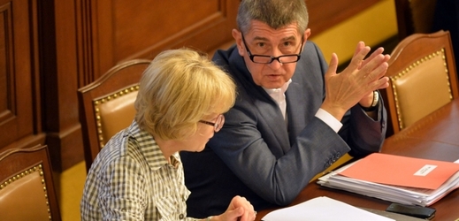 Ministryně spravedlnosti Helena Válková a ministr financí Andrej Babiš.