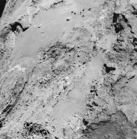 Nejvíce se Rosetta ke kometě přiblížila ve 13.41 na pouhých šest kilometrů.