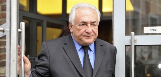 Strauss-Kahn u soudu čelí už jen jedné z původních pěti žalob.