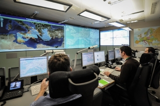 Frontex sleduje Středozemní moře v rámci operace Eurosur.
