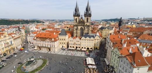 Památkáři nesouhlasí v výzdobou v historické části Prahy (ilustrační foto).