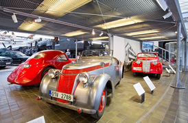 Automobily značky Jawa, které byly vyrobeny ve 30. a 40. letech.