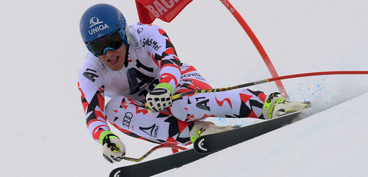 Domácí lyžař Matthias Mayer vybojoval double na Světovém poháru v rakouském Saalbachu.