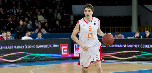 Basketbalisté Nymburku si výrazně zkomplikovali boj o play-off ve VTB lize.