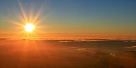 Cílem cesty do Japonska, bylo vystoupat na horu Fudži, z které je ten nejúžasnější pohled na východ slunce.