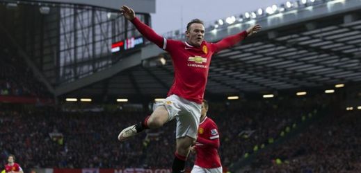 Radující se Wayne Rooney. 