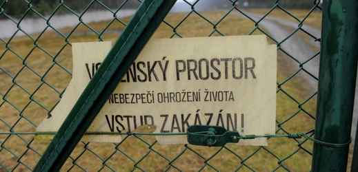  Muniční sklad v Květné na Svitavsku, kam by měla být převezena část munice z vybuchlého skladu u Vrbětic na Zlínsku. Na snímku je areál skladu v Květné.