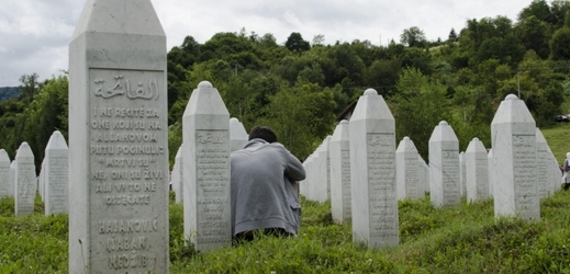 Devatenácté výročí masakru ve Srebrenici (snímek ze 14. července 2014).