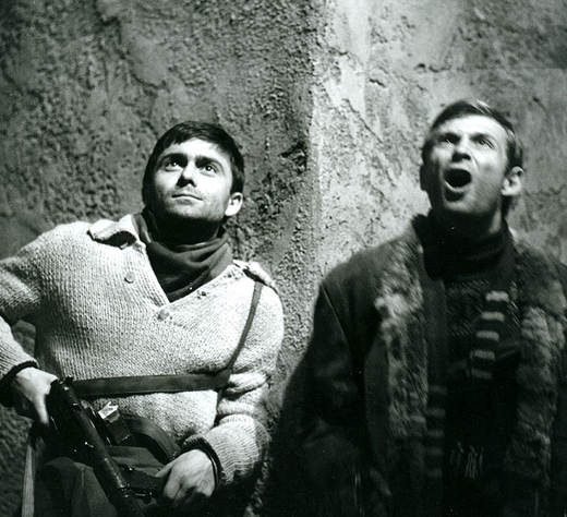 Ladislav Mrkvička a Jiří Kodet ve filmu Atentát Jiřího Sequense z roku 1964.