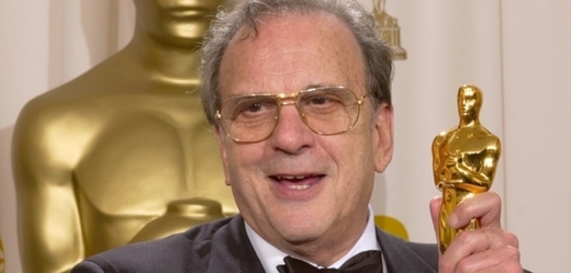Ronald Harwood získal v roce 2003 Oscara za scénář k filmu Pianista.