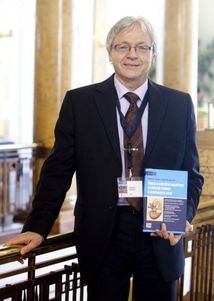 Prof. MUDr. Vladimír Teplan, DrSc., zástupce přednosty kliniky nefrologie z centra IKEM.