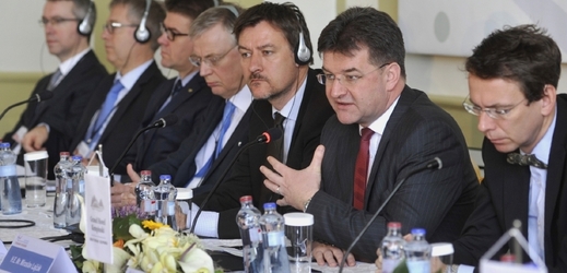 Visegradská čtyřka s kolegy jedná ve Vysokých Tatrách.