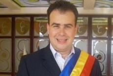 Darius Valcov.