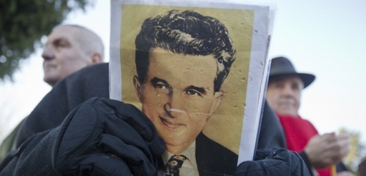 Ceaușescu se v roce 1932 stal členem tehdy zakázané komunistické strany. Moci v Rumunsku se chopil v roce 1965 (ilustrační foto).