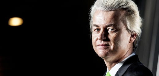 Blonďatý Geert Wilders.