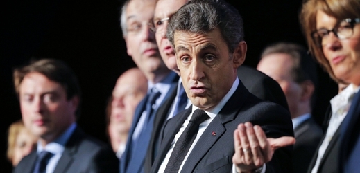 Nicolas Sarkozy na meetingu Svazu lidového hnutí (UMP).