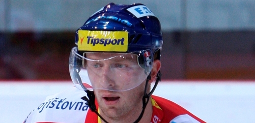 Hokejový útočník Libor Pivko ukončil v 35 letech ze zdravotních důvodů kariéru.