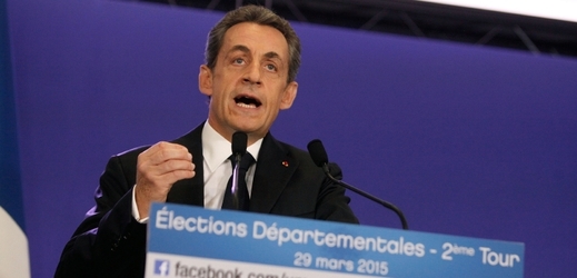 Nicolas Sarkozy to nandal levici i krajní pravici.