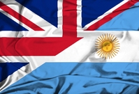 Britská a argentinská vlajka jako symbol Falklandských ostrovů - jak dlouho?