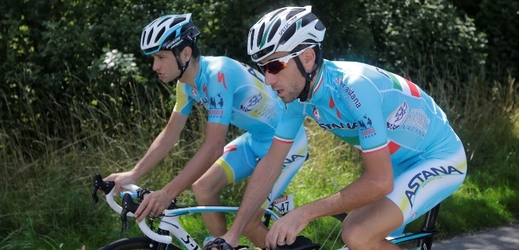 Za kazašskou stáj závodí i vítěz Tour de France Vincenzo Nibali.