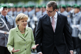 Srbský premiér Aleksandar Vučić s německou kancléřkou Angelou Merkelovou.