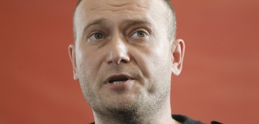 Dmytro Jaroš, který je vůdcem krajně nacionalistické skupiny Pravý sektor, se stal poradcem na ukrajinském ministerstvu obrany.