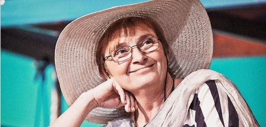 Herečka Jarmila Vlčková při představení O líné babičce.