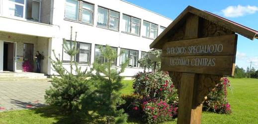 Zvláštní internátní škola Švėkšna čelí řadě skandálů.
