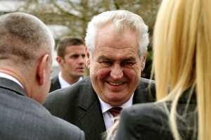 Prezident Miloš Zeman je na návštěvě Karlovarského kraje.