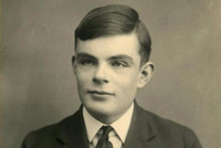 Alan Turing, který rozluštil kód nacistického šifrovacího stroje Enigma.