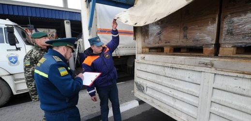 Další humanitární pomoc z Ruska dorazila na Ukrajinu.