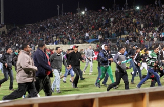 Incident na stadionu v Port Saídu v roce 2012.