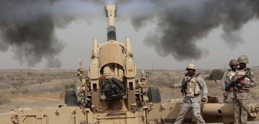 Saúdskoarabští  vojáci ostřelují ozbrojené vozy na jemenské hranici.