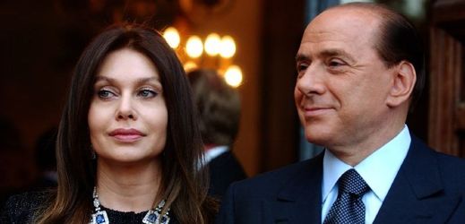 Veronica Lariová a Silvio Berlusconi.