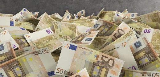 Čeští sázkaři mohou hrát o rekordní částku 62 milionů eur, což je v přepočtu 1,742 miliardy korun