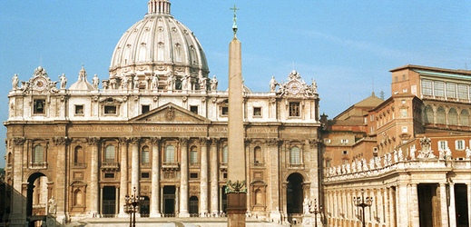 Ukradená kniha líčí historii slavné vatikánské baziliky svatého Petra.