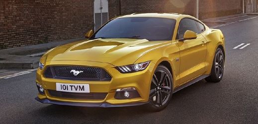 Ford Mustang se bude poprvé prodávat i na starém kontinentu.