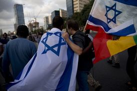 Tisíce Izraelců etiopského původu demonstrovaly v Tel Avivu.