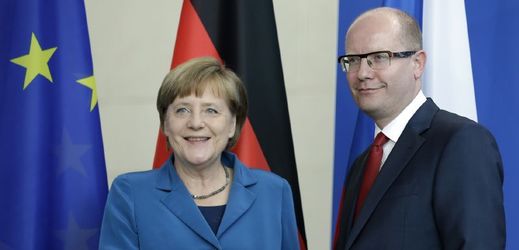 Německá kancléřka Angela Merkelová a premiér ČR Bohuslav Sobotka.