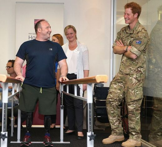 Princ se nakonec také setkal s britským vojákem, který během mise v Afgánistánu přišel o nohy.