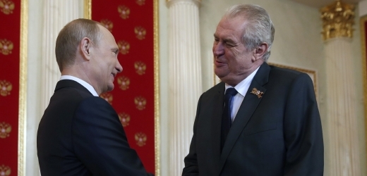 Vladimir Putin a Miloš Zeman při setkání v Kremlu.