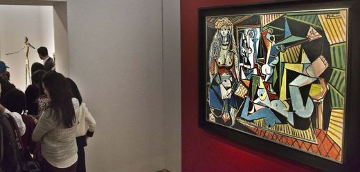 Picassův obraz Alžírské ženy, který byl vydražen za rekordní částku.